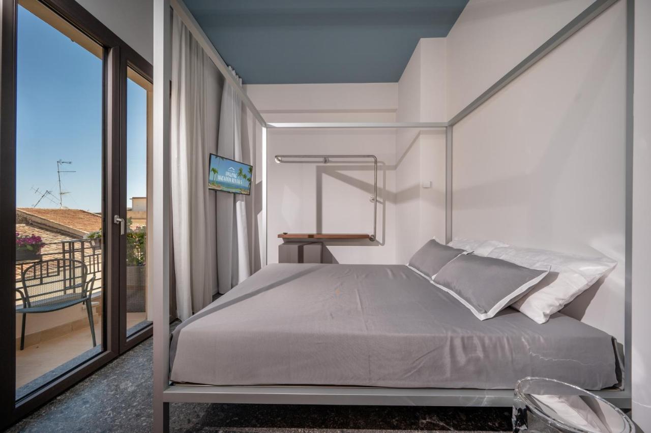 Bed 10.5 - Design Suite Castellammare del Golfo Buitenkant foto