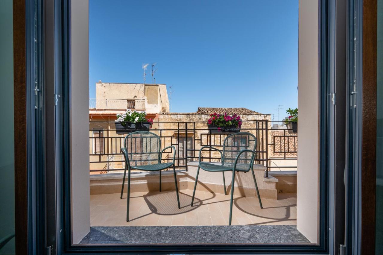 Bed 10.5 - Design Suite Castellammare del Golfo Buitenkant foto